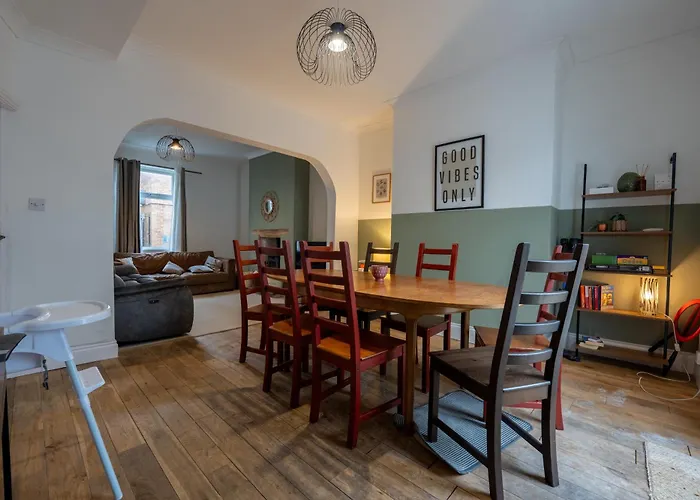 The Salty Seagull * スカーバラ